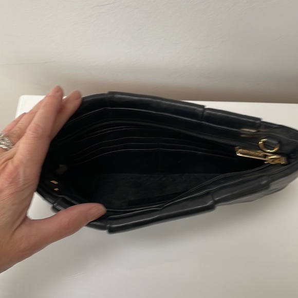 Micheal Kors Black leather Evening Clutch bag. - Picture 3 of 3